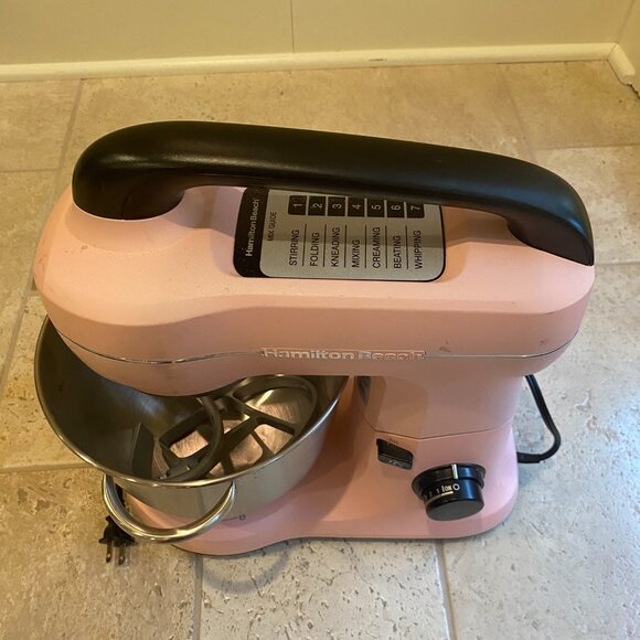 Hamilton Beach Stand Mixer - Picture 2 of 4